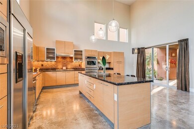 Entertainers dream: this gourmet kitchen with GE M