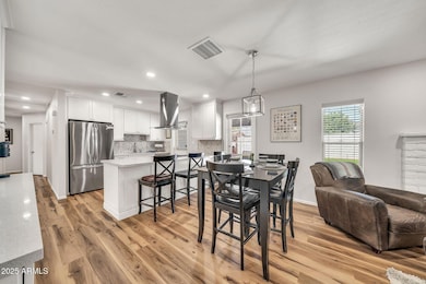 mls_12826 N 29th St-7