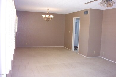 Living/Formal Dining