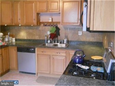 4515 Salmon St, Philadelphia, PA 19137 - photo 4