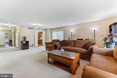 959 Putnam Blvd unit 95, Wallingford, PA 19086 - photo 7