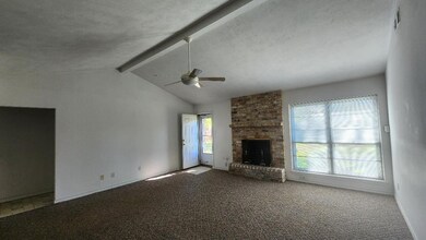 14330 Hollypark Dr, Houston, TX 77015 - photo 4