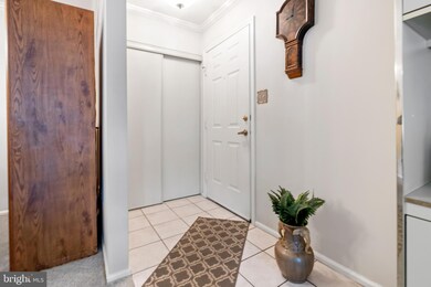 2208B Toddsbury Ct, Mount Laurel, NJ 08054 - photo 4