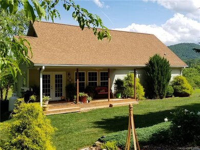 75 Hensley Dr, Asheville, NC 28806 - photo 5