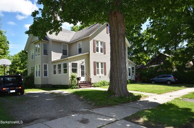 17-19 2nd St