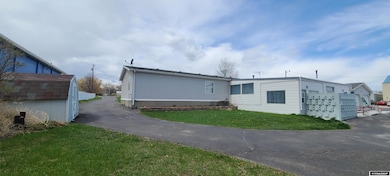 975 N Main St, Buffalo, WY 82834 - photo 2