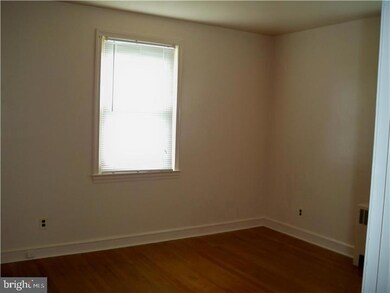 101 E Howard St unit 2, Pottstown, PA 19464 - photo 7