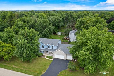 29W341 Wagner Rd, Naperville, IL 60564 - photo 2