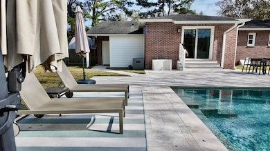 327 Cheraw Dr, Charleston, SC 29412 - photo 3