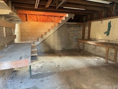 401 S Moose St, Morrilton, AR 72110 - photo 3