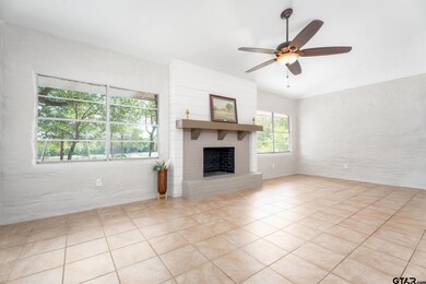 12198 Cr 215, Tyler, TX 75707 - photo 4