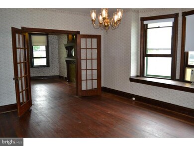 127 W Winona Ave, Norwood, PA 19074 - photo 5