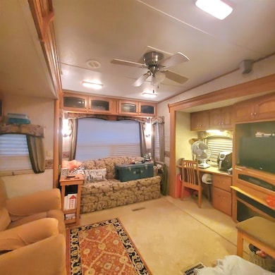 109 N Union Ave, Mountain View, AR 72560 - photo 3