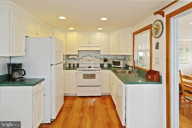 129 E 25th St, Ship Bottom, NJ 08008 - photo 6