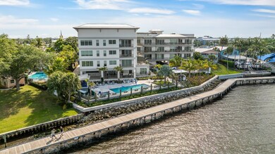 41 SW Seminole St unit 310, Stuart, FL 34994 - photo 2