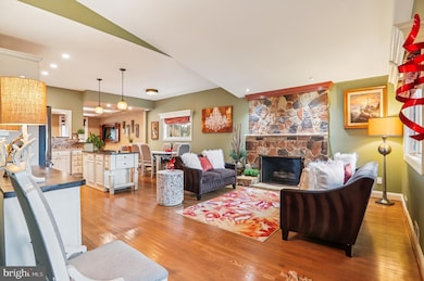 4200 19th St NE, Washington, DC 20018 - photo 3