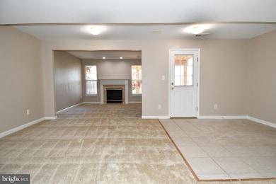 11743 Barrows Ln, Woodbridge, VA 22192 - photo 7