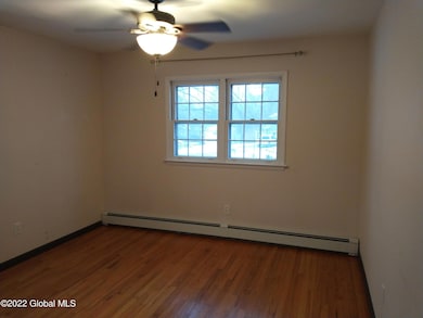 4132 Buckingham Dr, Schenectady, NY 12304 - photo 7