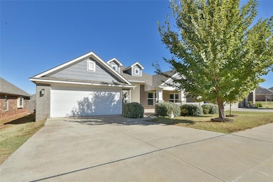 721 Carolyn Ridge Rd, Norman, OK 73071 - photo 2