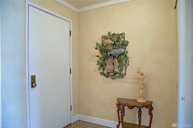 22213 6th Ave S unit 303, Des Moines, WA 98198 - photo 2