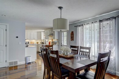 74 Brenton St, Litchfield, NH 03052 - photo 5