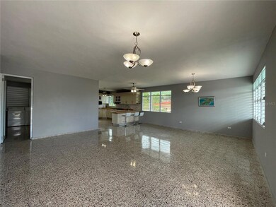 943 Celada unit 5, Gurabo, PR 00778 - photo 3