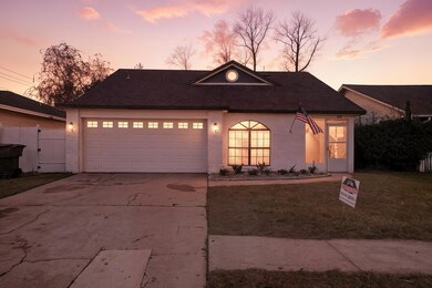 69 Olde Cypress Cir NW, Fort Walton Beach, FL 32548 - photo 2