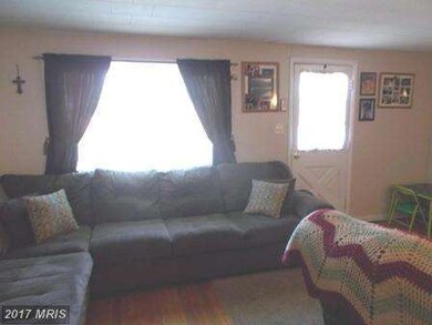 1359 Three Run Rd, Bunker Hill, WV 25413 - photo 4