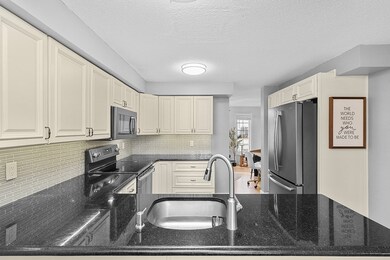 3 Strathmore Shire unit A, Uxbridge, MA 01569 - photo 6