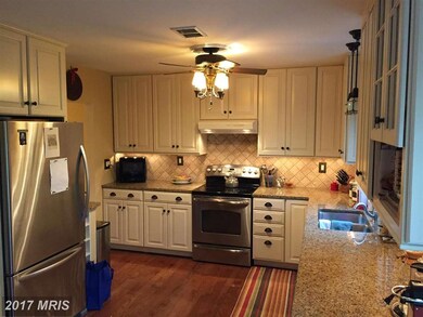 4637 Briar Patch Ct, Fairfax, VA 22032 - photo 5