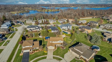 11736 Kristoffer Ct, Orland Park, IL 60467 - photo 3