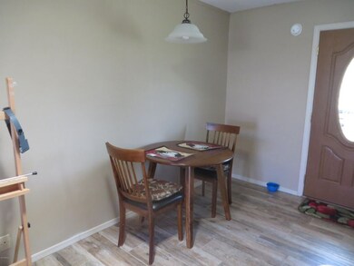 Eat in Kitchen