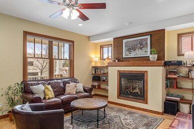 1409 E Broadway - Mary (17 of 46)_WEB