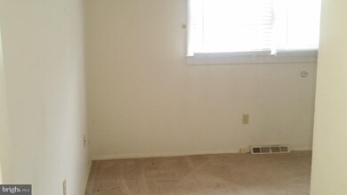 2110 Hampshire Dr, Fallston, MD 21047 - photo 7