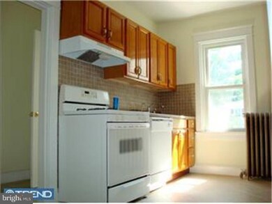 75 N Ridgeway Ave, Glenolden, PA 19036 - photo 7