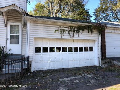125 W Magnolia St, Hazleton, PA 18201 - photo 4