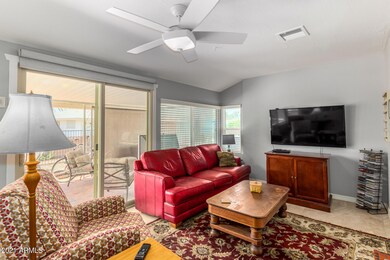 10019 W Cumberland Dr, Sun City, AZ 85351 - photo 5