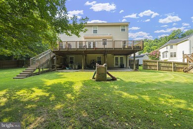 3335 Prince Edward Dr, White Plains, MD 20695 - photo 2