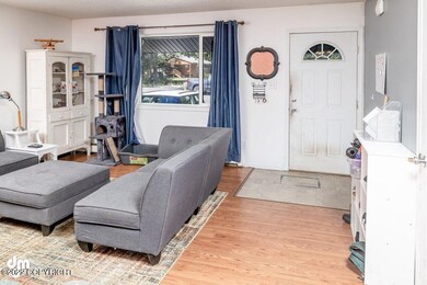 Living Room_DMD_5244-Edit