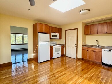366 Bunker Hill St unit 3, Charlestown, MA 02129 - photo 4