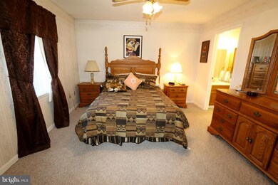 18012 Putter Dr, Hagerstown, MD 21740 - photo 6