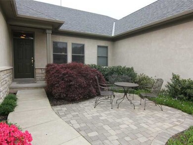5973 McNaughten Grove Ln, Columbus, OH 43213 - photo 2