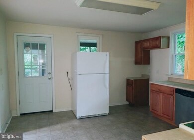 516 Mentor Ave, Capitol Heights, MD 20743 - photo 7