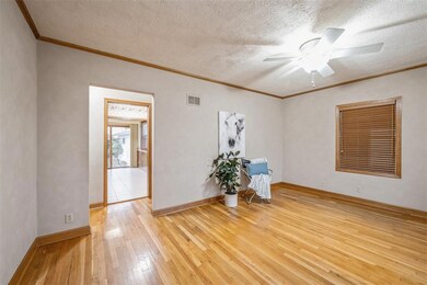 1820 8th Ave SW, Cedar Rapids, IA 52404 - photo 5