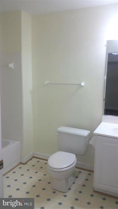 7903 Brightmeadow Ct, Ellicott City, MD 21043 - photo 7