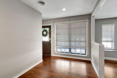 1244 King Dr, Bedford, TX 76022 - photo 2