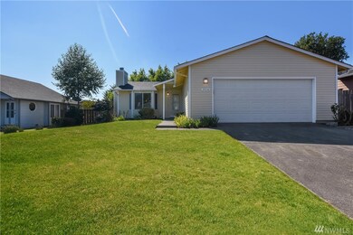 27236 Manor Place NW, Stanwood, WA 98292 - photo 2