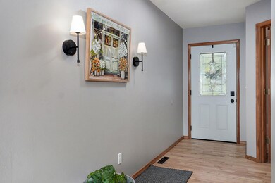 1717 S Roberson Ave-6