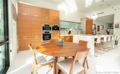 TOP OF THE LINE MIELE APPLIANCES WITH BUILT IN ESP