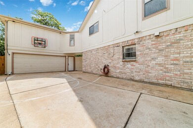 14822 El Miranda Dr, Houston, TX 77095 - photo 3